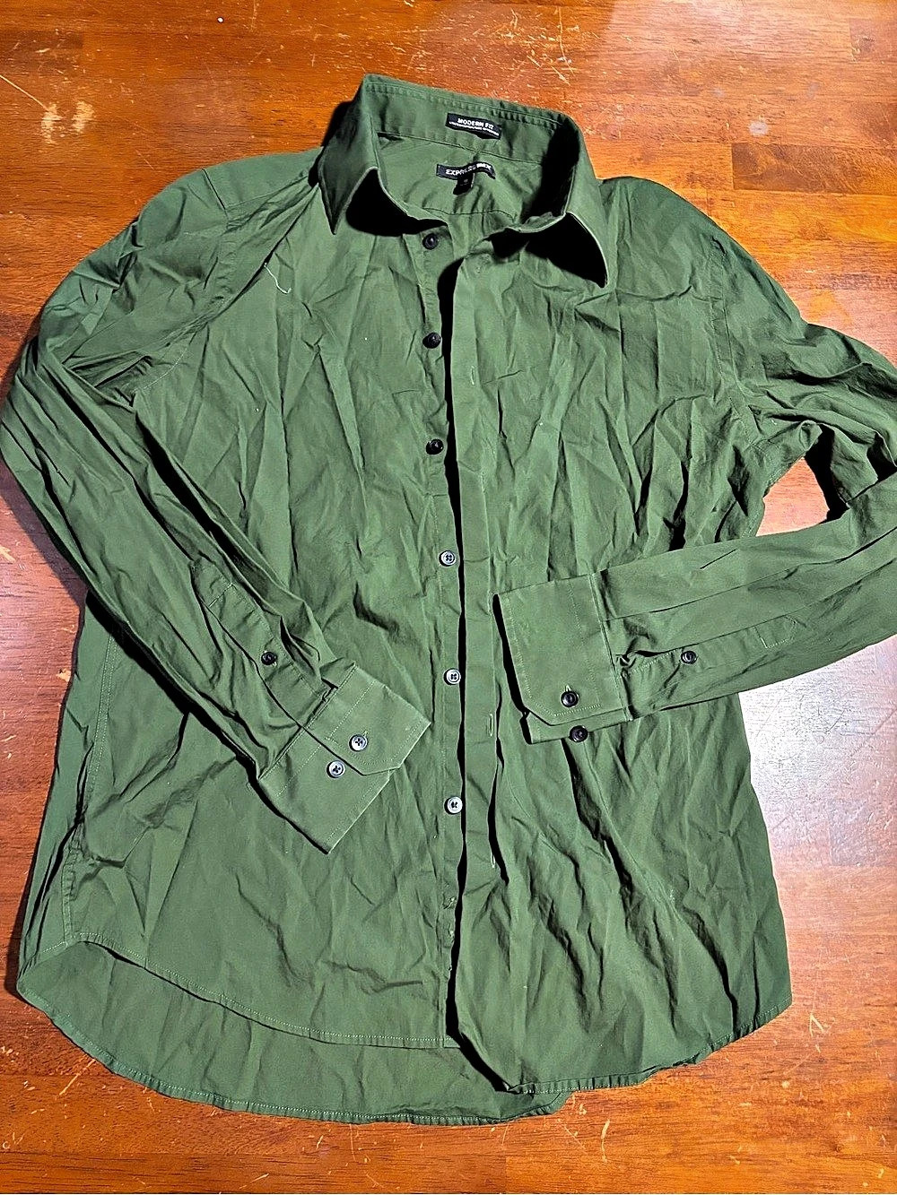 Express Modern Fit Green Button Down Shirt Size Medium